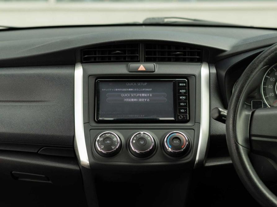 Toyota Corolla XI (E160 E170) Рестайлинг 2 Новосибирск  - изображение 13