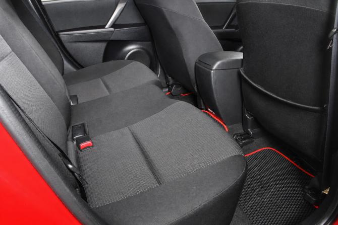 Mazda 3 II (BL) Рестайлинг с пробегом 2012 года, цена 1 099 000 рублей, 145000 км, седан, Автокод Объявления