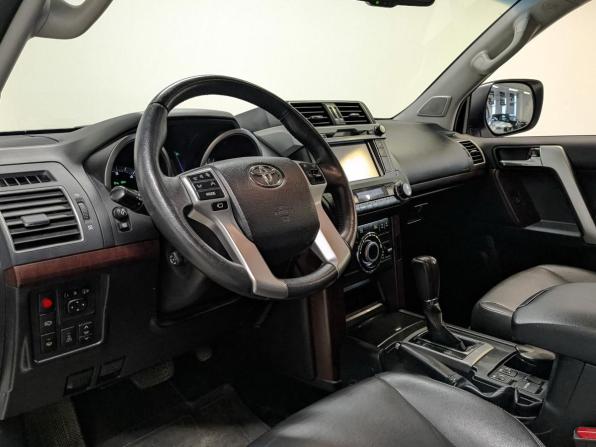Toyota Land Cruiser Prado 150 Series Рестайлинг 1 с пробегом 2014 года, цена 3 430 000 рублей, 135157 км, внедорожник, Автокод Объявления