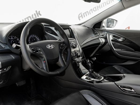 Hyundai Grandeur V с пробегом 2012 года, цена 1 315 000 рублей, 176948 км, седан, Автокод Объявления