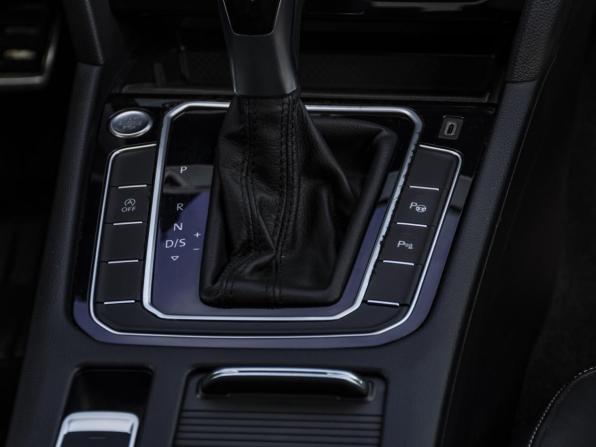 Volkswagen Passat B8 Рестайлинг с пробегом 2020 года, цена 2 898 000 рублей, 104000 км, седан, Автокод Объявления