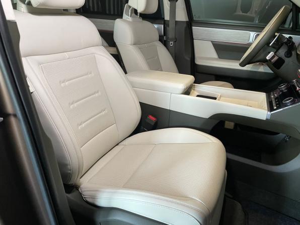 Hyundai Santa Fe V (MX5) с пробегом 2024 года, цена 5 399 000 рублей, 31839 км, внедорожник, Автокод Объявления