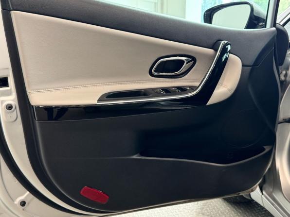 Kia Ceed II Рестайлинг с пробегом 2016 года, цена 1 100 000 рублей, 169000 км, универсал, Автокод Объявления