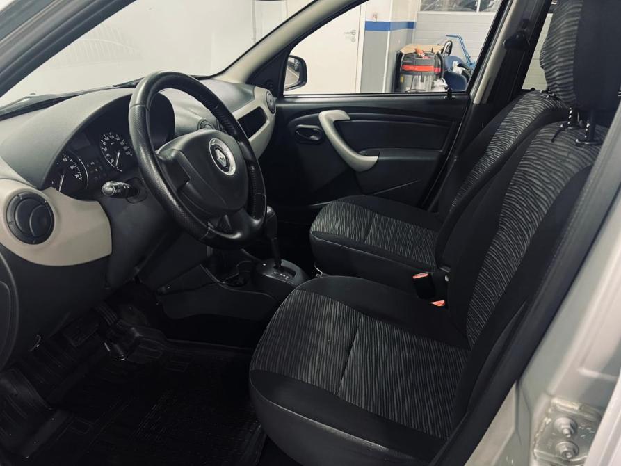 Renault Sandero I Санкт-Петербург  - изображение 11