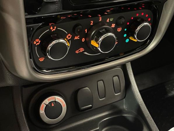 Renault Duster I с пробегом 2014 года, цена 1 095 000 рублей, 143277 км, внедорожник, Автокод Объявления