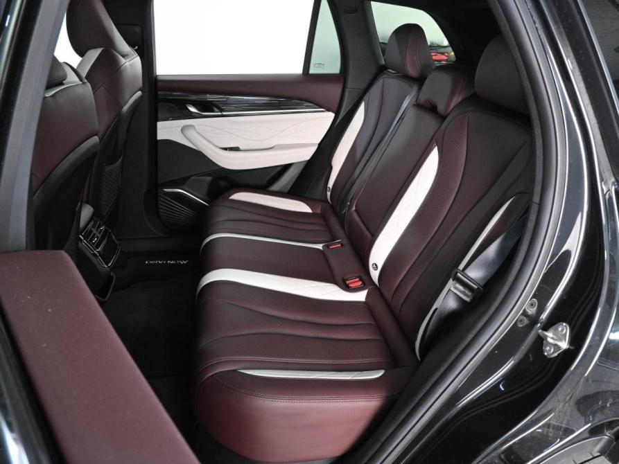 Geely Monjaro I Ростов-на-Дону  - изображение 9