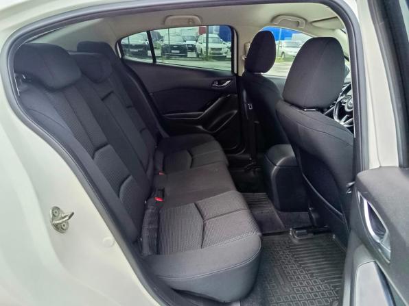 Mazda 3 III (BM) Рестайлинг с пробегом 2018 года, цена 1 329 995 рублей, 217002 км, седан, Автокод Объявления