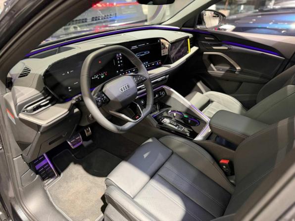 Новый Audi Q5 III 2026 года, цена 9 413 940 рублей, внедорожник, Автокод Объявления