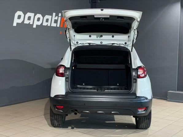 Renault Kaptur I с пробегом 2018 года, цена 899 000 рублей, 128453 км, внедорожник, Автокод Объявления