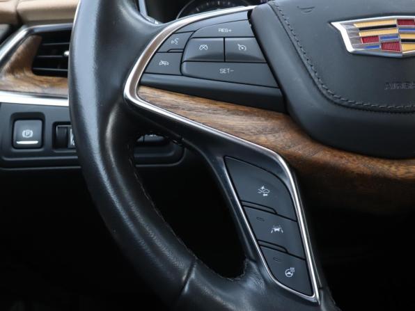 Cadillac XT5 I Рестайлинг с пробегом 2021 года, цена 3 900 000 рублей, 64021 км, внедорожник, Автокод Объявления