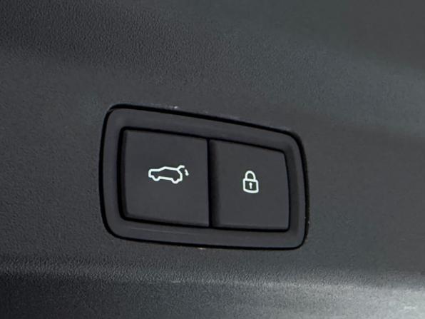 Li Auto (Lixiang) L7 I с пробегом 2023 года, цена 5 490 000 рублей, 31765 км, внедорожник, Автокод Объявления
