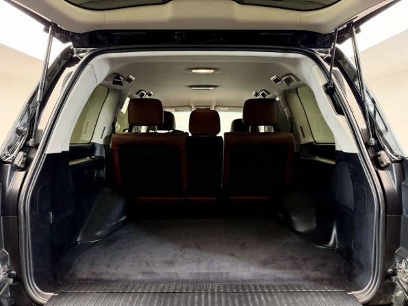 Lexus LX III Рестайлинг 2 с пробегом 2016 года, цена 7 775 000 рублей, 167311 км, внедорожник, Автокод Объявления
