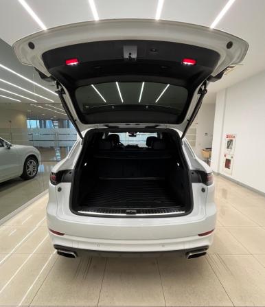 Porsche Cayenne III с пробегом 2018 года, цена 5 400 000 рублей, 77000 км, внедорожник, Автокод Объявления