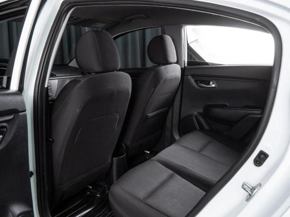 Kia Rio IV Рестайлинг с пробегом 2020 года, цена 1 300 000 рублей, 97463 км, седан, Автокод Объявления