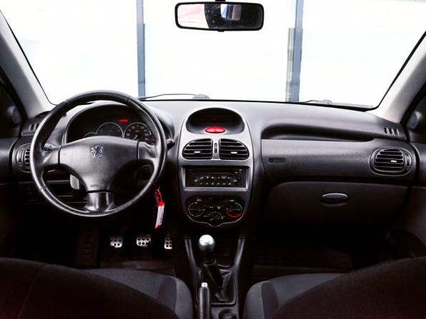 Peugeot 206 с пробегом 2007 года, цена 229 000 рублей, 225994 км, хэтчбек, Автокод Объявления