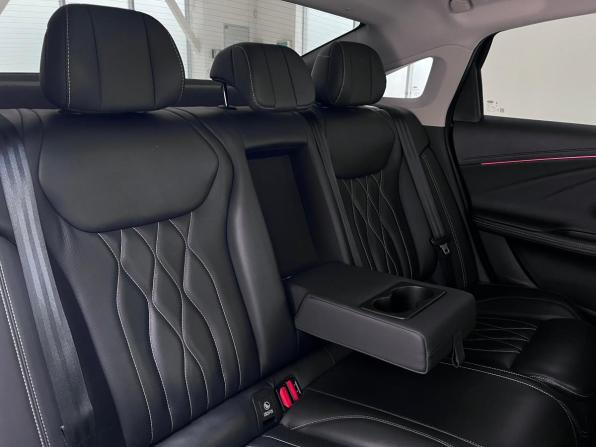 Chery Arrizo 8 с пробегом 2023 года, цена 2 070 000 рублей, 51997 км, седан, Автокод Объявления