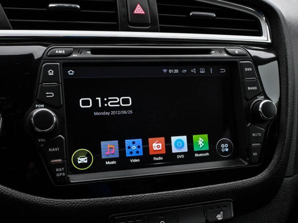 Kia Ceed II Рестайлинг с пробегом 2017 года, цена 1 279 800 рублей, 94206 км, хэтчбек, Автокод Объявления
