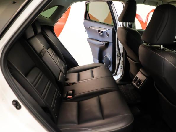 Lexus NX I Рестайлинг с пробегом 2017 года, цена 3 250 000 рублей, 90211 км, внедорожник, Автокод Объявления
