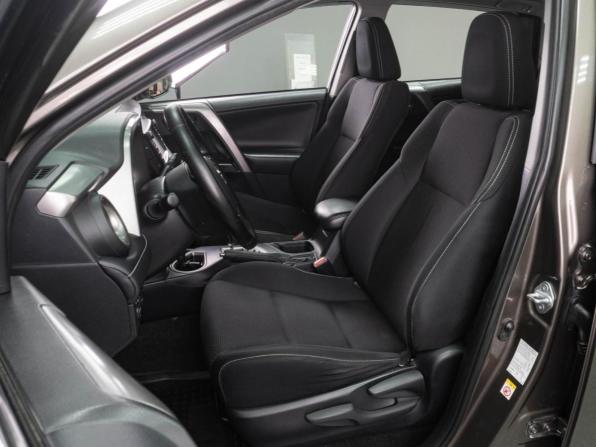 Toyota RAV4 IV (XA40) Рестайлинг с пробегом 2017 года, цена 2 299 000 рублей, 177669 км, внедорожник, Автокод Объявления