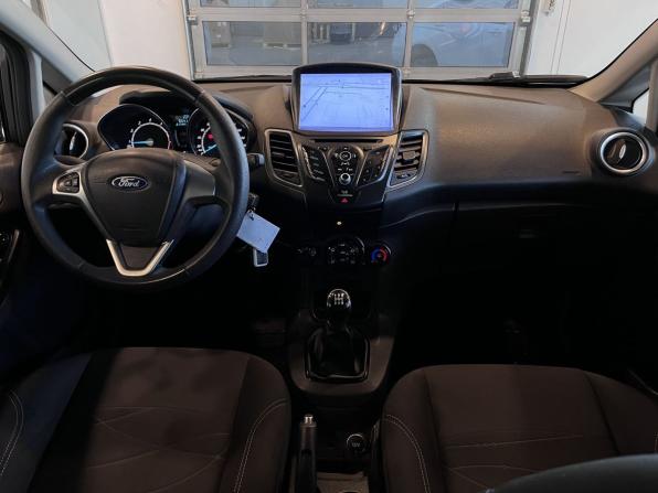 Ford Fiesta Mk6 Рестайлинг с пробегом 2016 года, цена 760 000 рублей, 180475 км, седан, Автокод Объявления