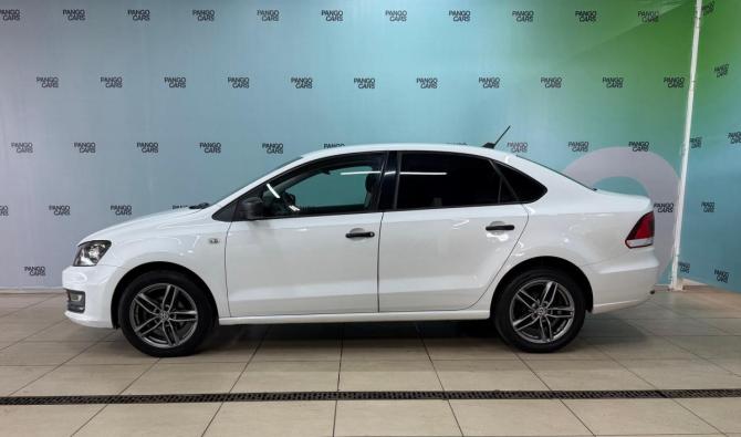 Volkswagen Polo V Рестайлинг с пробегом 2018 года, цена 933 000 рублей, 151115 км, седан, Автокод Объявления