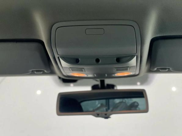 Volkswagen Tiguan I Рестайлинг с пробегом 2012 года, цена 1 095 000 рублей, 302492 км, внедорожник, Автокод Объявления
