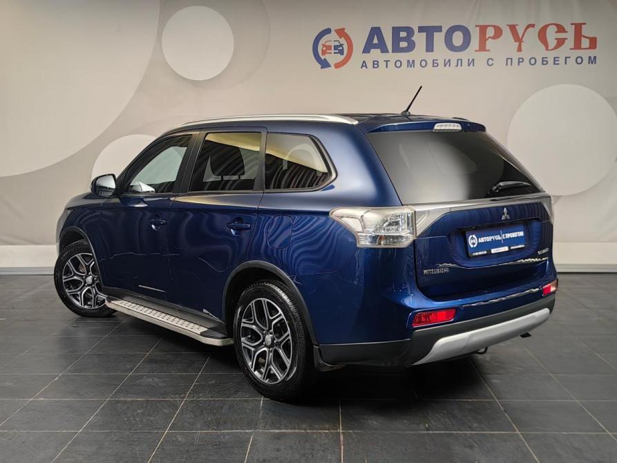 Mitsubishi Outlander III Рестайлинг Москва  - изображение 2