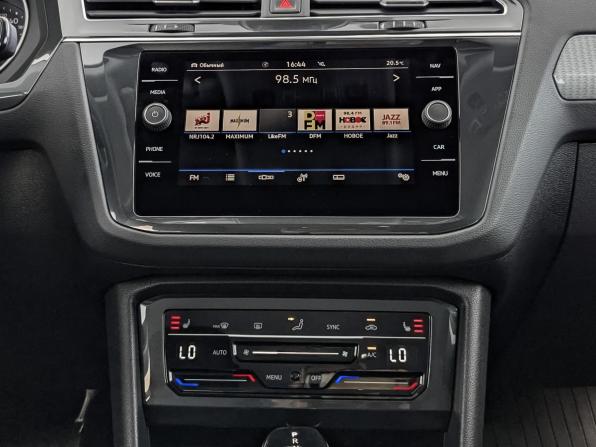 Volkswagen Tiguan II Рестайлинг с пробегом 2021 года, цена 3 825 000 рублей, 17314 км, внедорожник, Автокод Объявления
