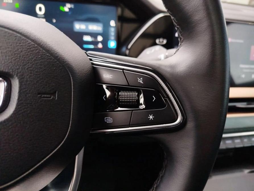 Geely Monjaro I Москва  - изображение 17