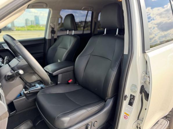 Toyota Land Cruiser Prado 150 Series Рестайлинг 1 с пробегом 2015 года, цена 3 780 000 рублей, 190601 км, внедорожник, Автокод Объявления