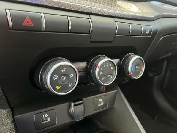 Lada (ВАЗ) Vesta I Рестайлинг (NG) с пробегом 2024 года, цена 1 261 750 рублей, 32195 км, седан, Автокод Объявления