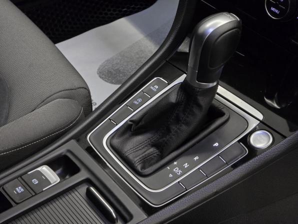 Volkswagen Golf VII с пробегом 2015 года, цена 1 249 000 рублей, 116000 км, универсал, Автокод Объявления