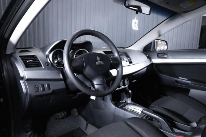 Mitsubishi Lancer X с пробегом 2010 года, цена 649 000 рублей, 310481 км, седан, Автокод Объявления