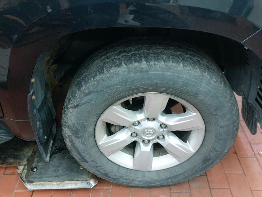 Toyota Land Cruiser Prado 150 Series Рестайлинг 1 Москва  - изображение 36
