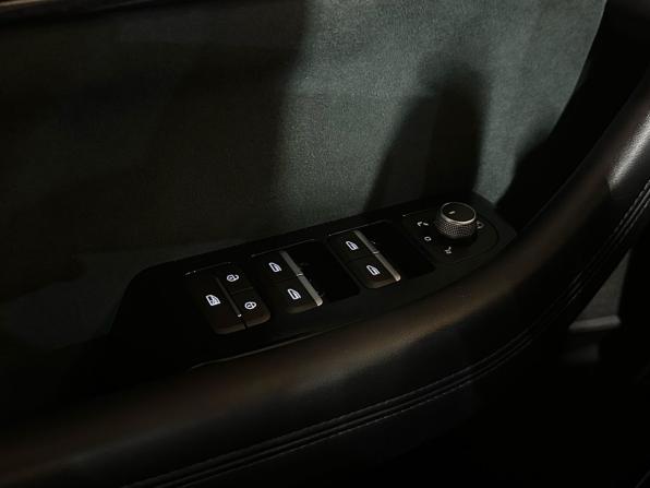 Geely Monjaro I с пробегом 2023 года, цена 2 749 000 рублей, 117000 км, внедорожник, Автокод Объявления