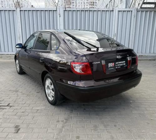 Hyundai Elantra III (XD2) Рестайлинг с пробегом 2006 года, цена 345 000 рублей, 401776 км, хэтчбек, Автокод Объявления