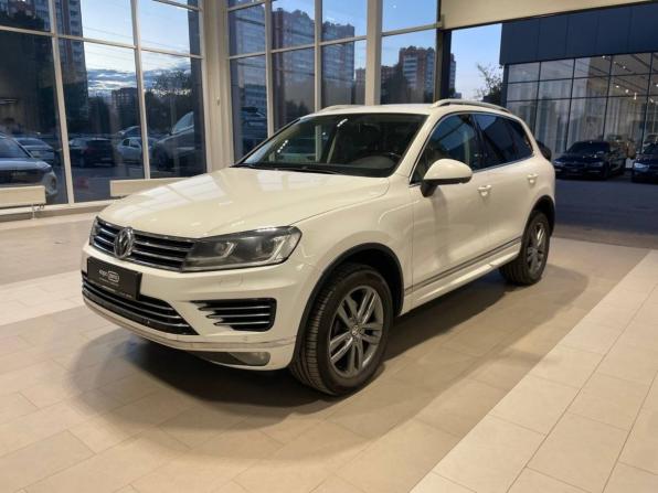 Volkswagen Touareg II Рестайлинг с пробегом 2016 года, цена 2 898 000 рублей, 208790 км, внедорожник, Автокод Объявления