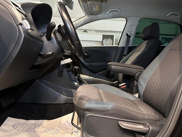 Volkswagen Polo V Рестайлинг с пробегом 2019 года, цена 1 438 000 рублей, 96000 км, седан, Автокод Объявления