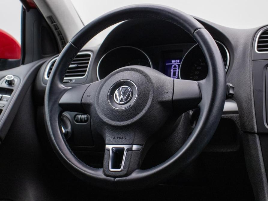 Volkswagen Golf VI Москва  - изображение 15