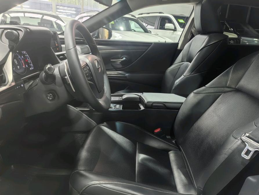 Lexus ES VII Санкт-Петербург  - изображение 10