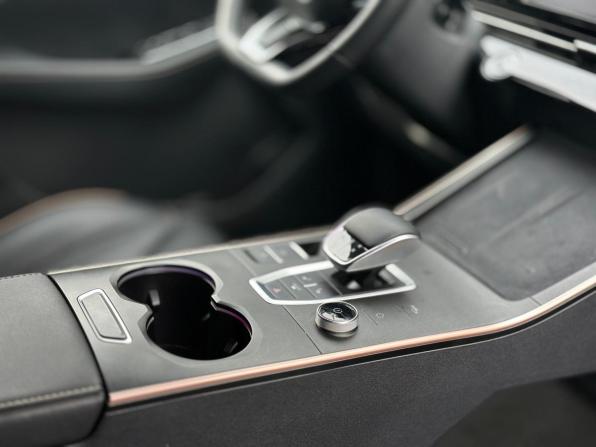 Omoda C5 I с пробегом 2024 года, цена 1 800 000 рублей, 32333 км, внедорожник, Автокод Объявления