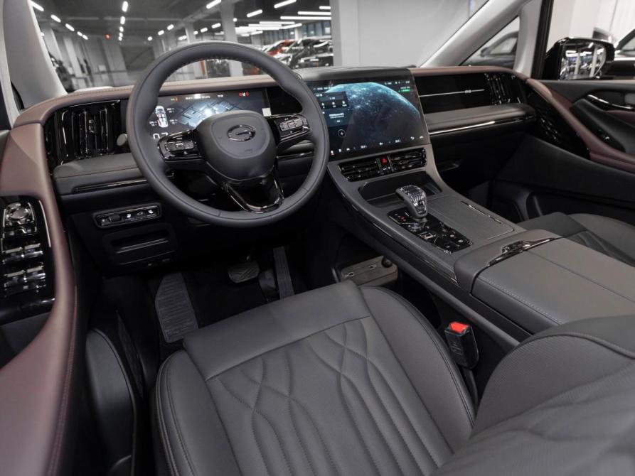 GAC Trumpchi M8 II Москва  - изображение 6