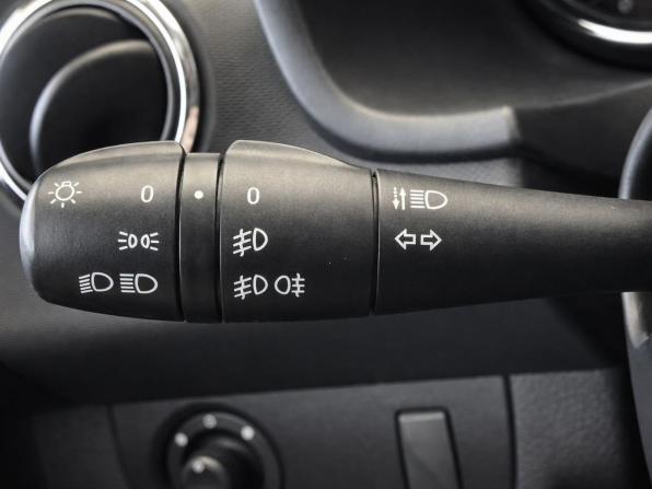 Renault Sandero II с пробегом 2016 года, цена 887 000 рублей, 116179 км, хэтчбек, Автокод Объявления