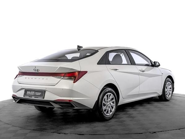 Hyundai Elantra VII (CN7) с пробегом 2022 года, цена 1 919 000 рублей, 42343 км, седан, Автокод Объявления