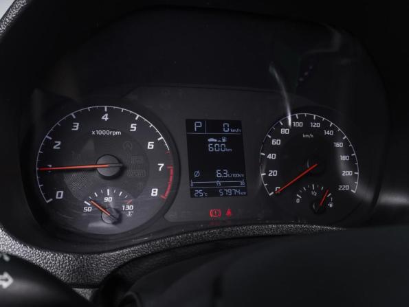 Hyundai Solaris II Рестайлинг с пробегом 2021 года, цена 1 650 000 рублей, 57974 км, седан, Автокод Объявления