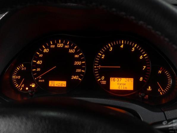 Toyota Avensis II Рестайлинг с пробегом 2006 года, цена 799 000 рублей, 264084 км, седан, Автокод Объявления