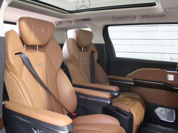 Hongqi HQ9 с пробегом 2022 года, цена 4 398 999 рублей, 15000 км, минивэн, Автокод Объявления