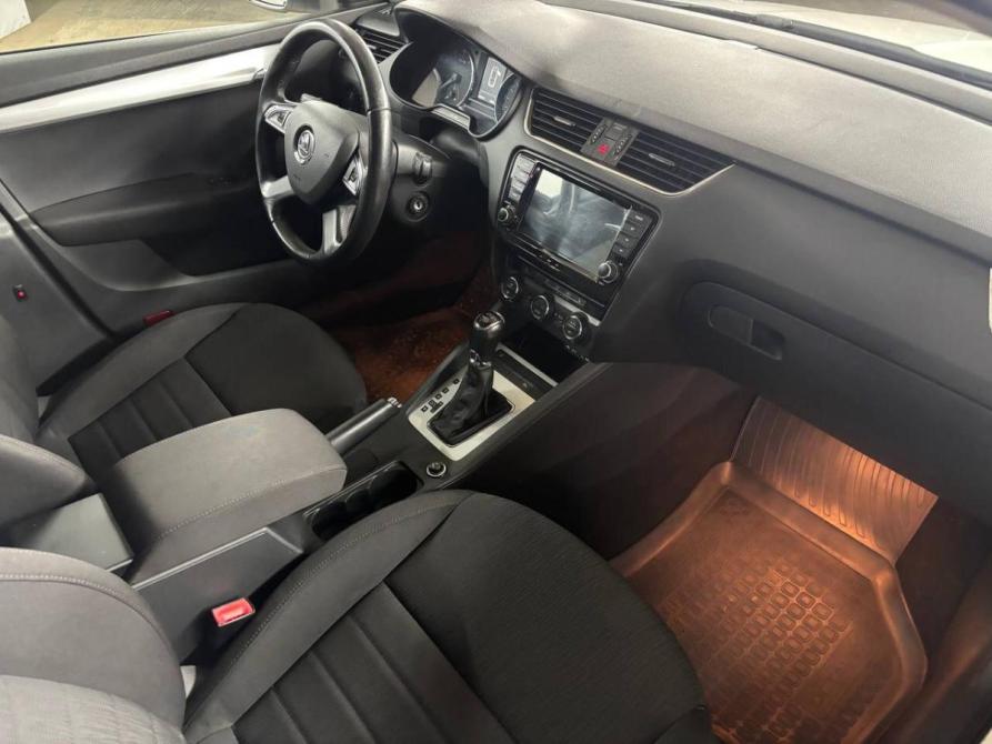 Skoda Octavia III (A7) Санкт-Петербург  - изображение 12