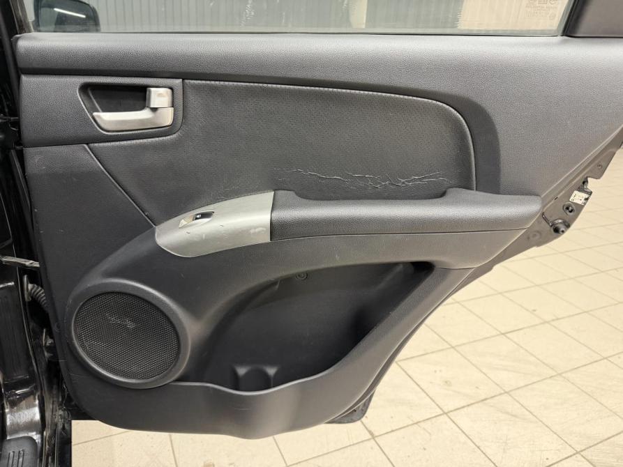 Kia Sportage II Магнитогорск  - изображение 16