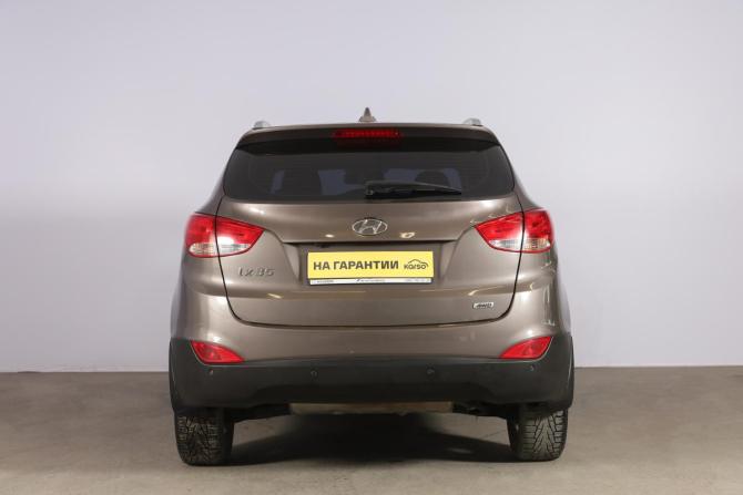 Hyundai ix35 I Рестайлинг с пробегом 2013 года, цена 1 399 000 рублей, 127511 км, внедорожник, Автокод Объявления